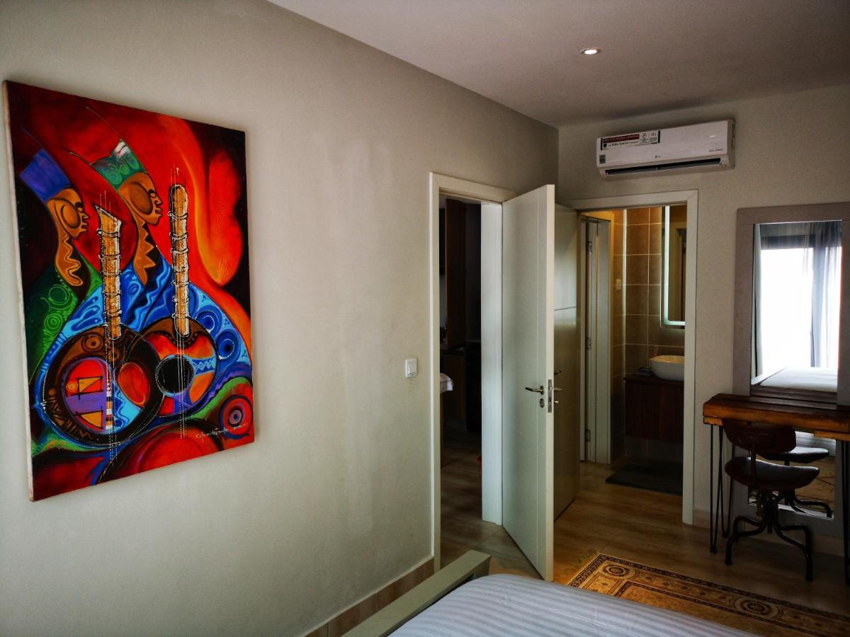 E14, Forest View Apartments, Deposit Required To Confirm Booking كولولي المظهر الخارجي الصورة